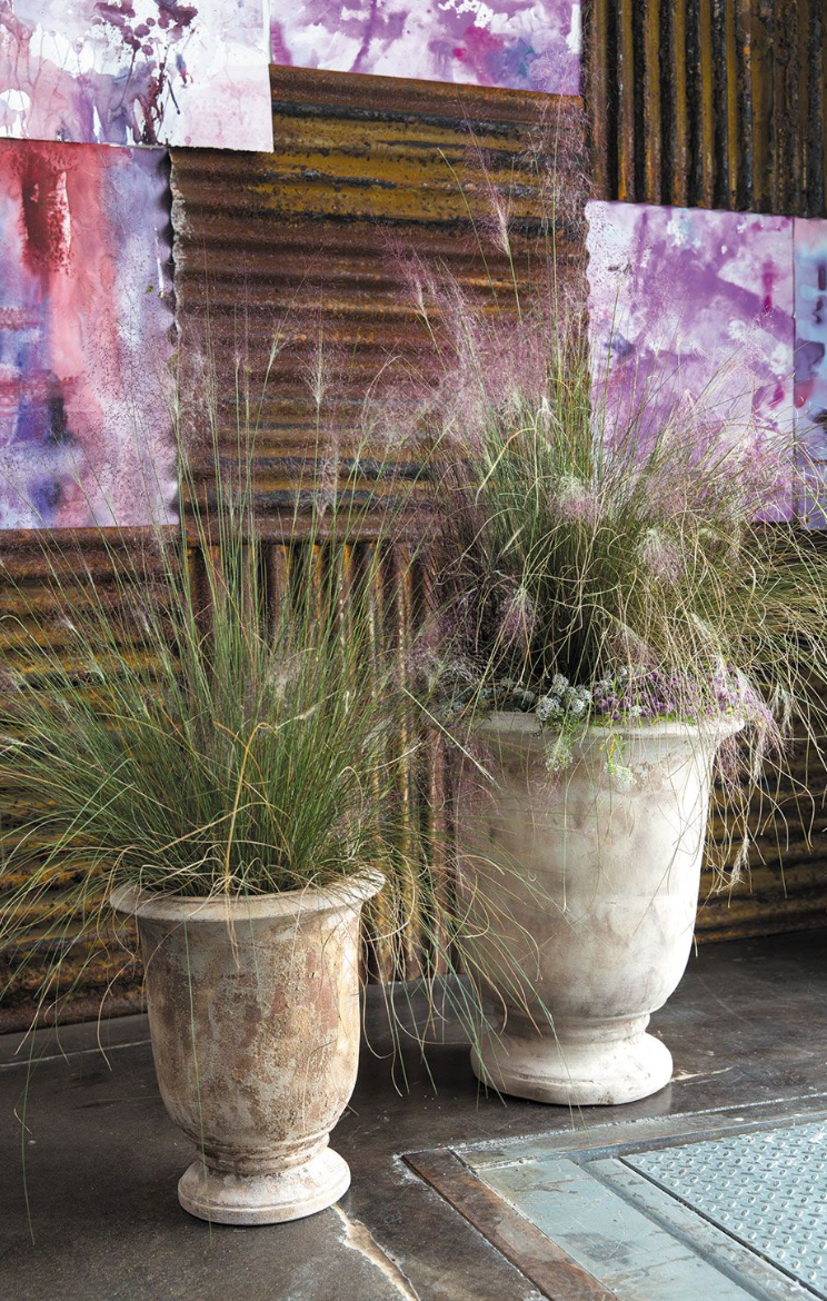 Toscano Urn