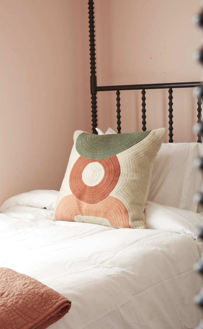 Monterrico Pillow