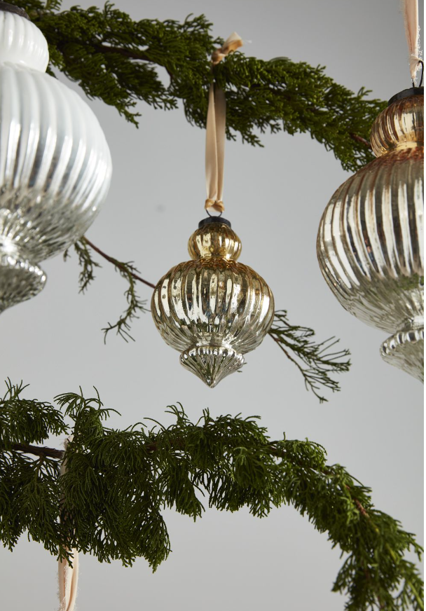 Baronial Ornament