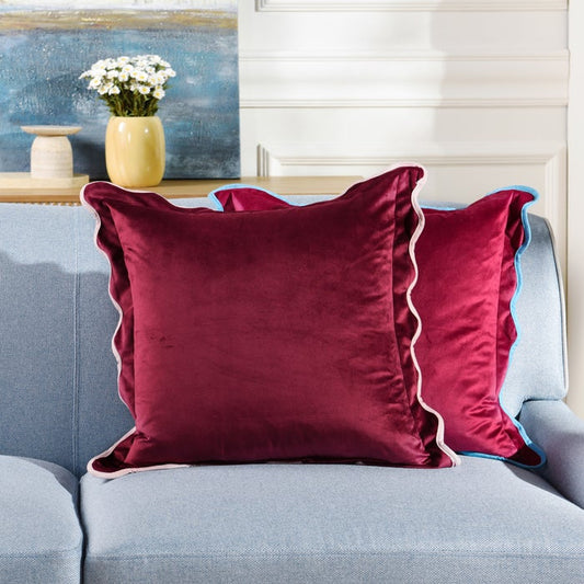 Scallop Edged Pillow 202