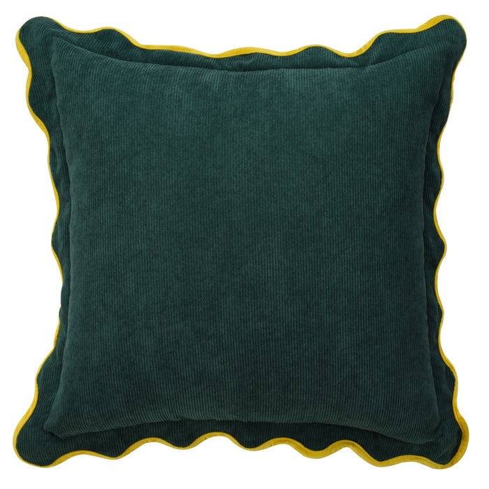 Scallop Edged Pillow 212
