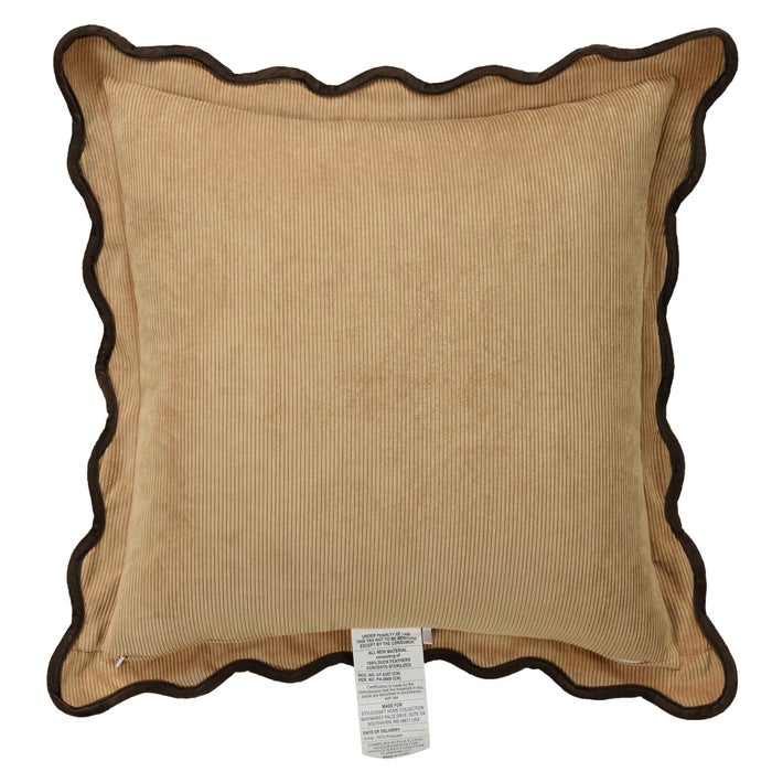 Scallop Edged Pillow 213