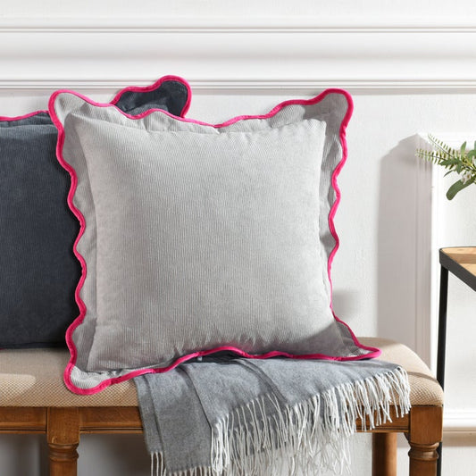 Scallop Edged Pillow 214