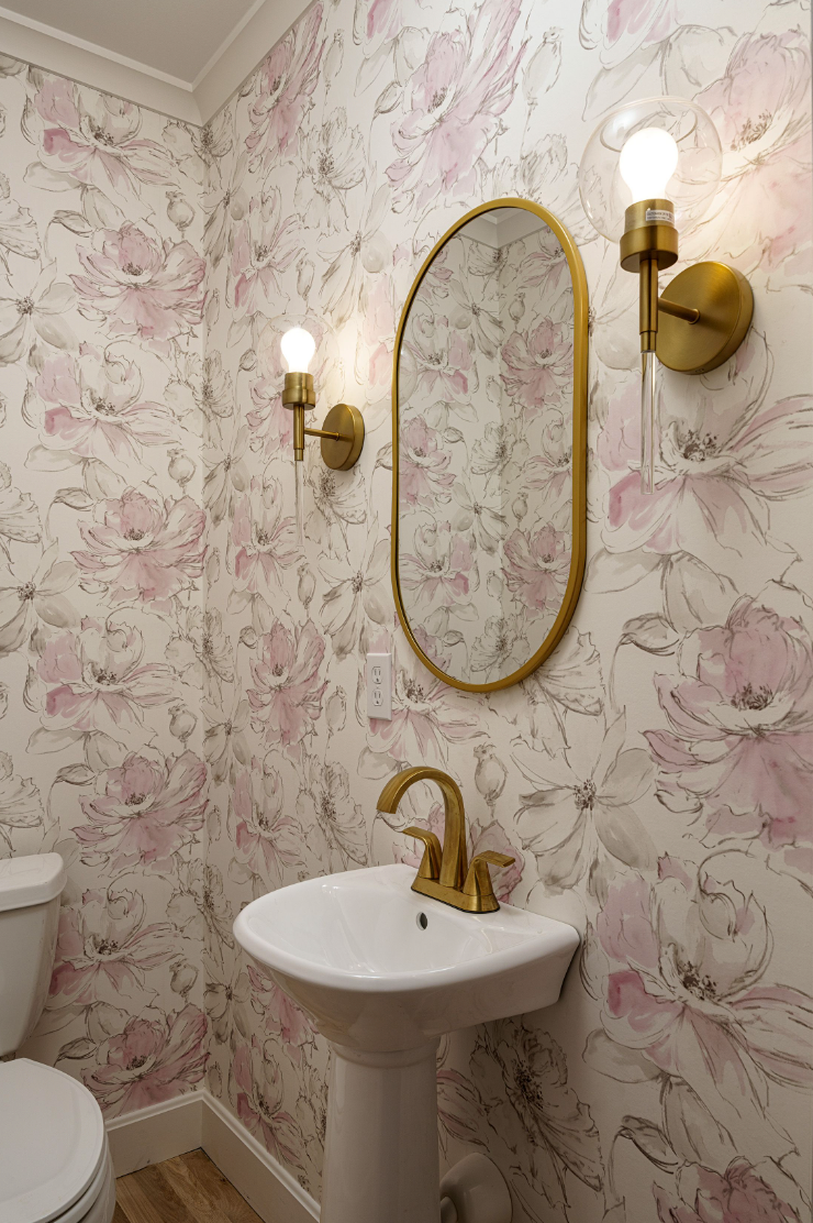 Floral Dreams Wallpaper