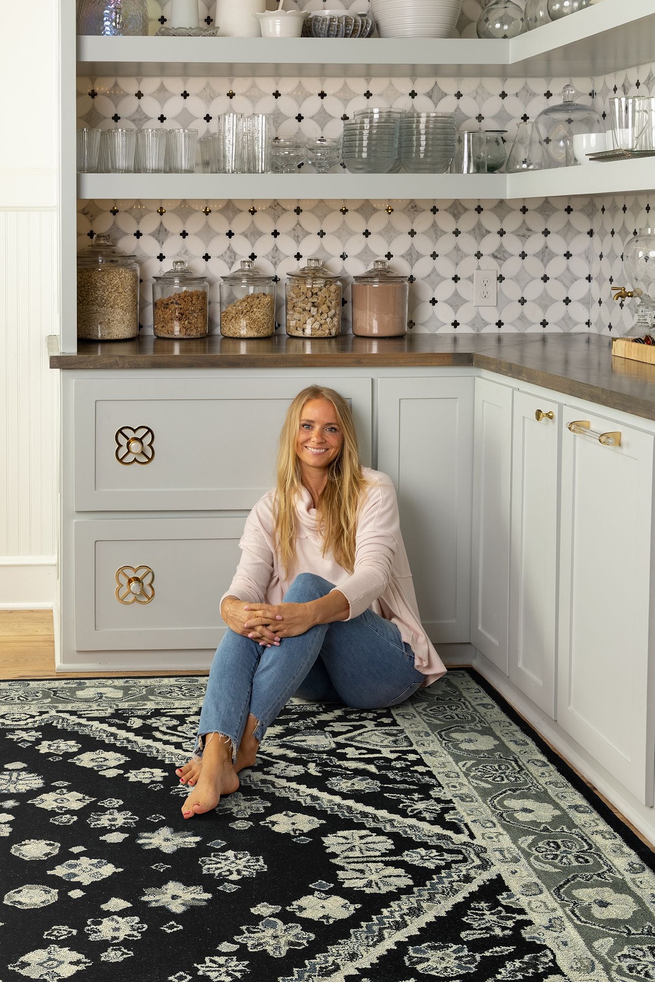 Charlotte Black Rug
