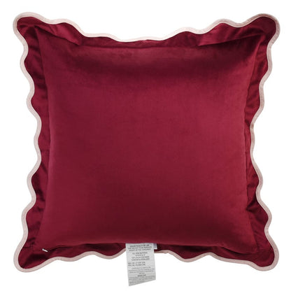 Scallop Edged Pillow 202