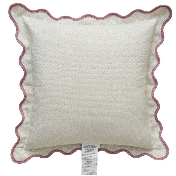 Scallop Edged Pillow 216