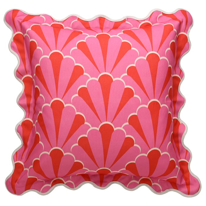 Scallop Edged Pillow 217